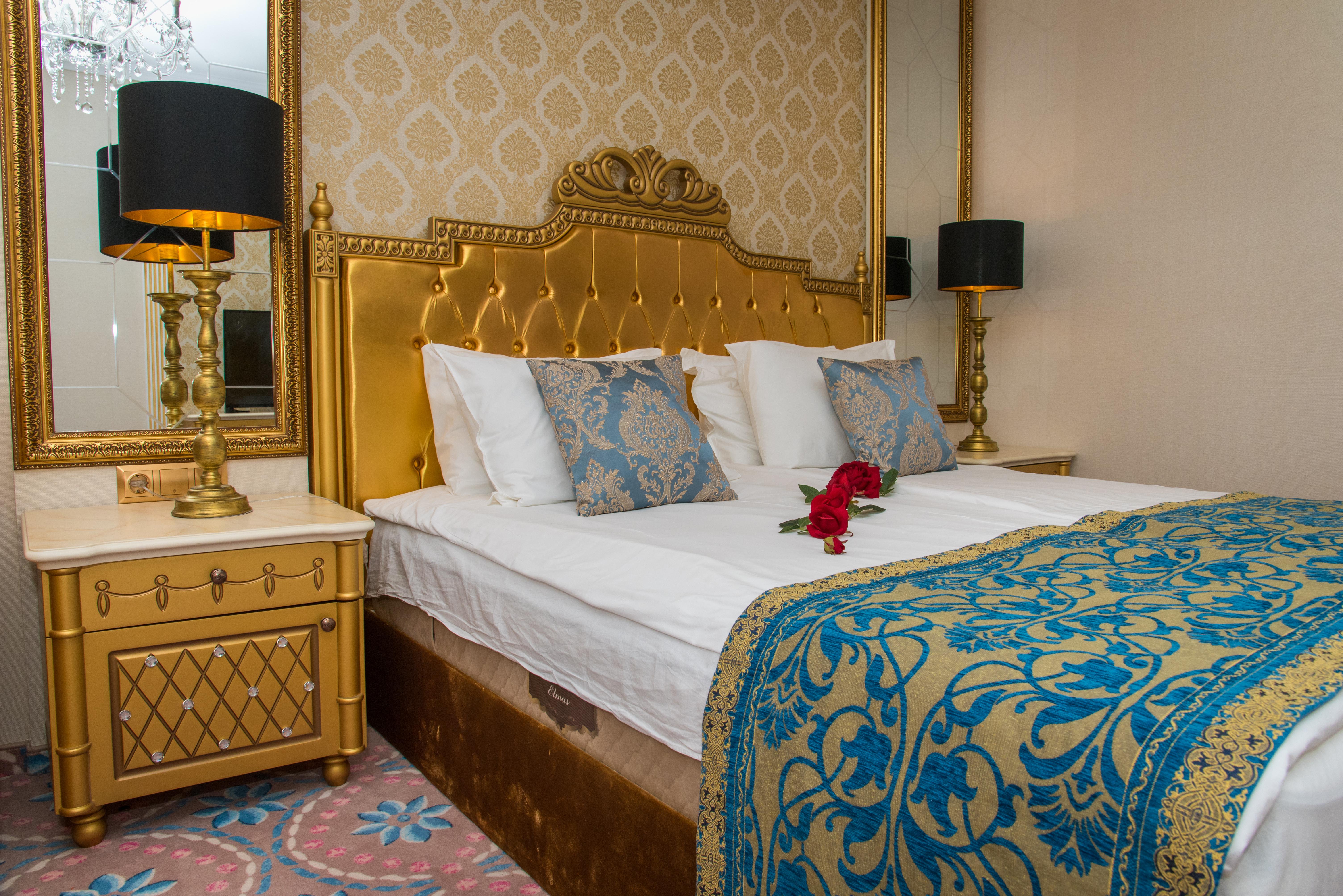 Imperial Palace Hotel Pantai Sunny Luaran gambar A bedroom at the hotel